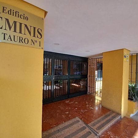Chic Benalmadena Apartment Exterior photo